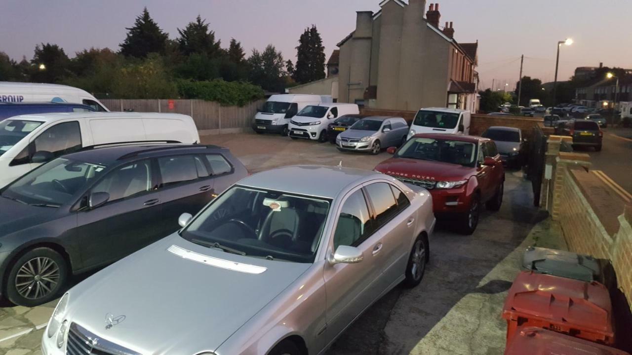 Guest house Airport Slough